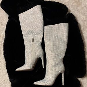 Jennifer Lopez Sparkling Silver Heeled Boots